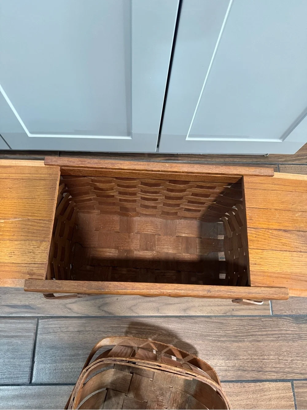 Mid Century Basketville woven oak Picnic Basket With Sliding Lid Doors brown